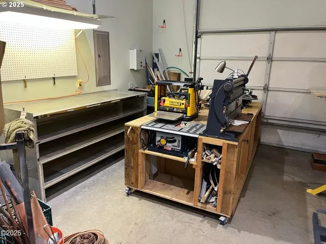 $699,000 | 3512 Highway 101, Yachats, OR 97498