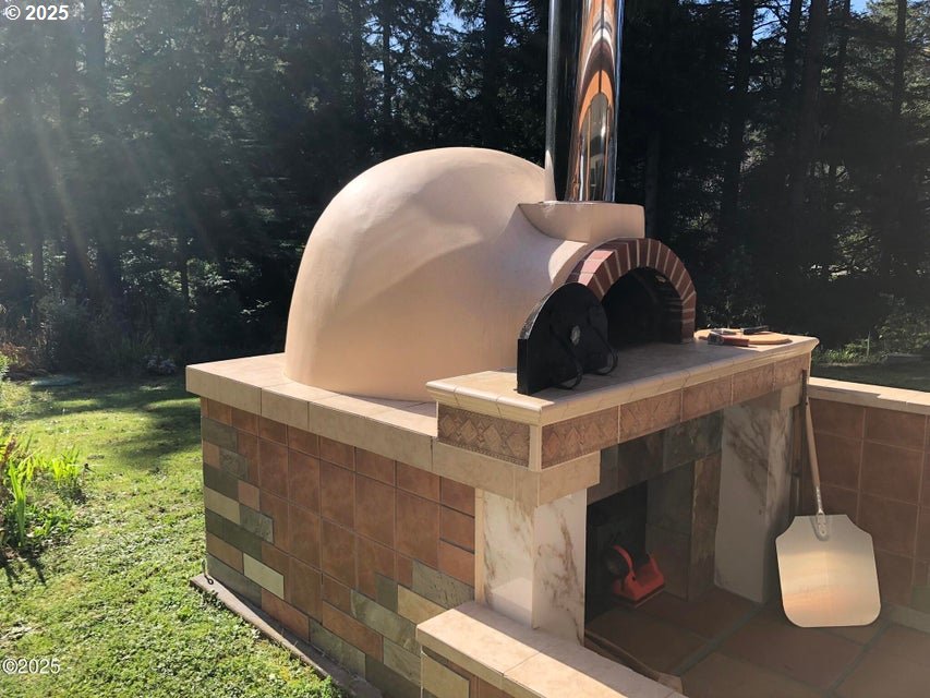 3512 Highway 101 Yachats, OR 97498 - Photo 8 of 39