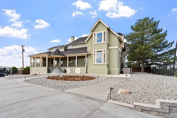 $889,900 | 708 West 18th Street, Pueblo, CO 81003