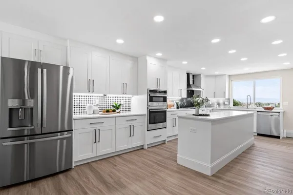 $879,900 | 708 West 18th Street, Pueblo, CO 81003