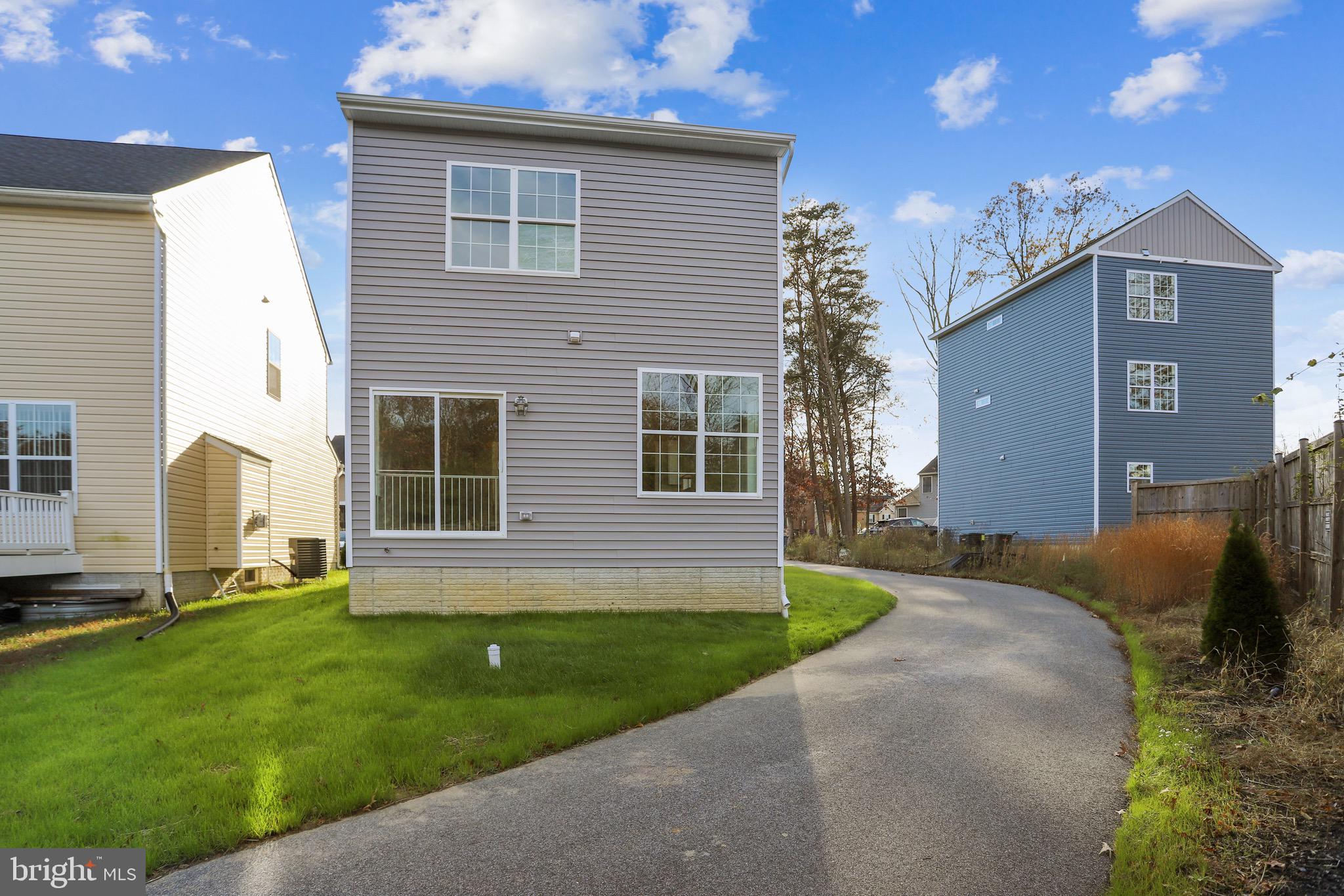 128 Overlea Road Severna Park, MD 21146 - Photo 2 of 30 Gallery Image 2