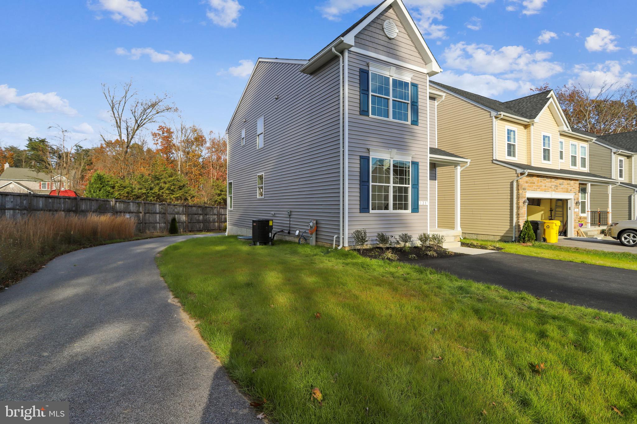 128 Overlea Road Severna Park, MD 21146 - Photo 3 of 30 Single family!