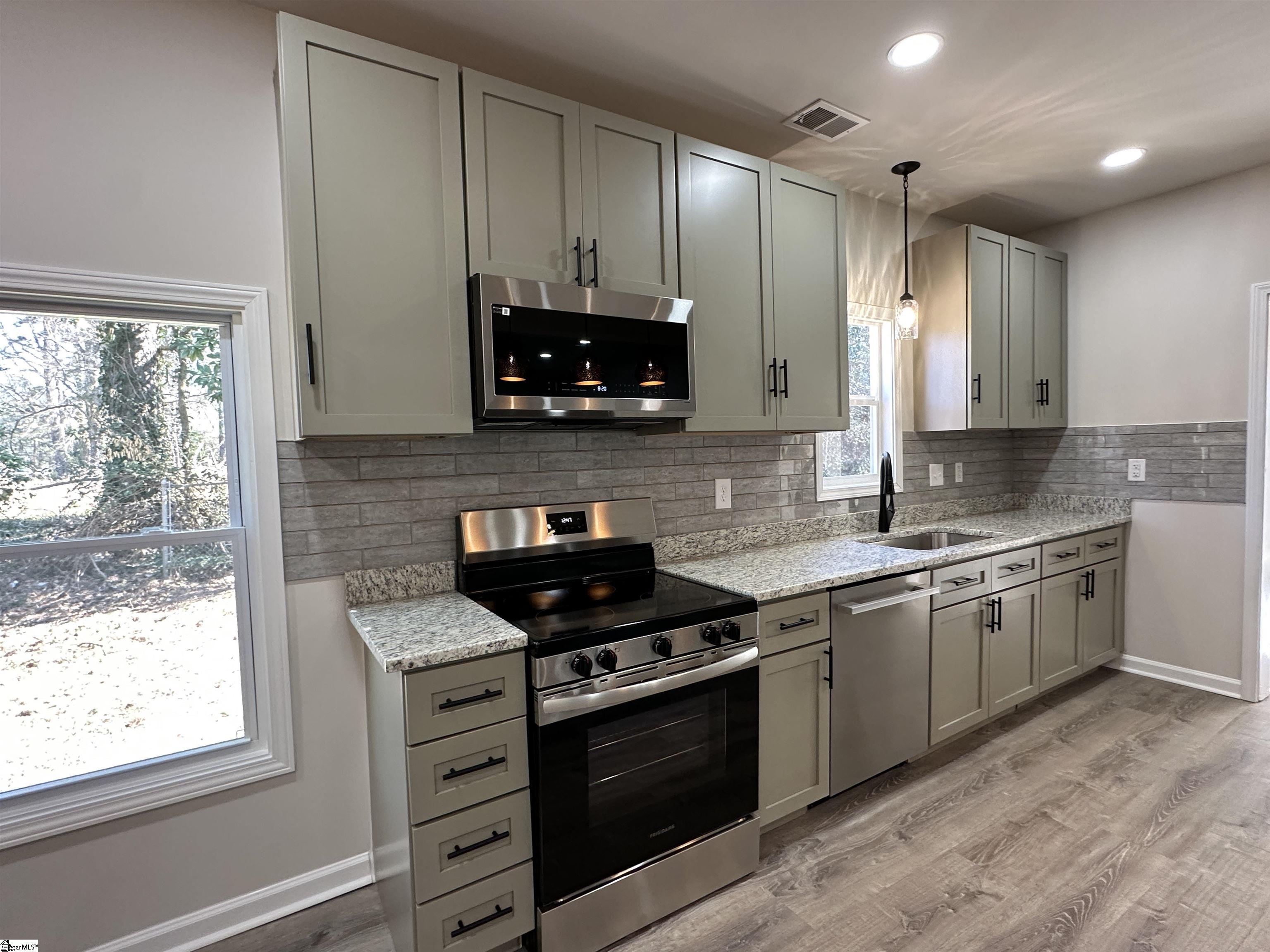 122 Sunset Drive Gaffney, SC 29340 - Photo 17 of 33