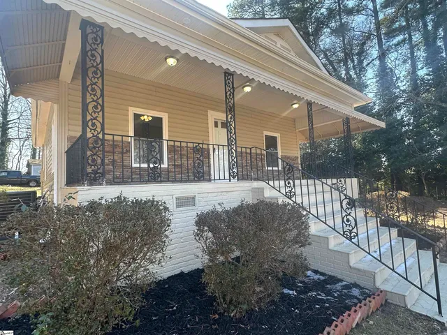 $295,000 | 122 Sunset Drive, Gaffney, SC 29340