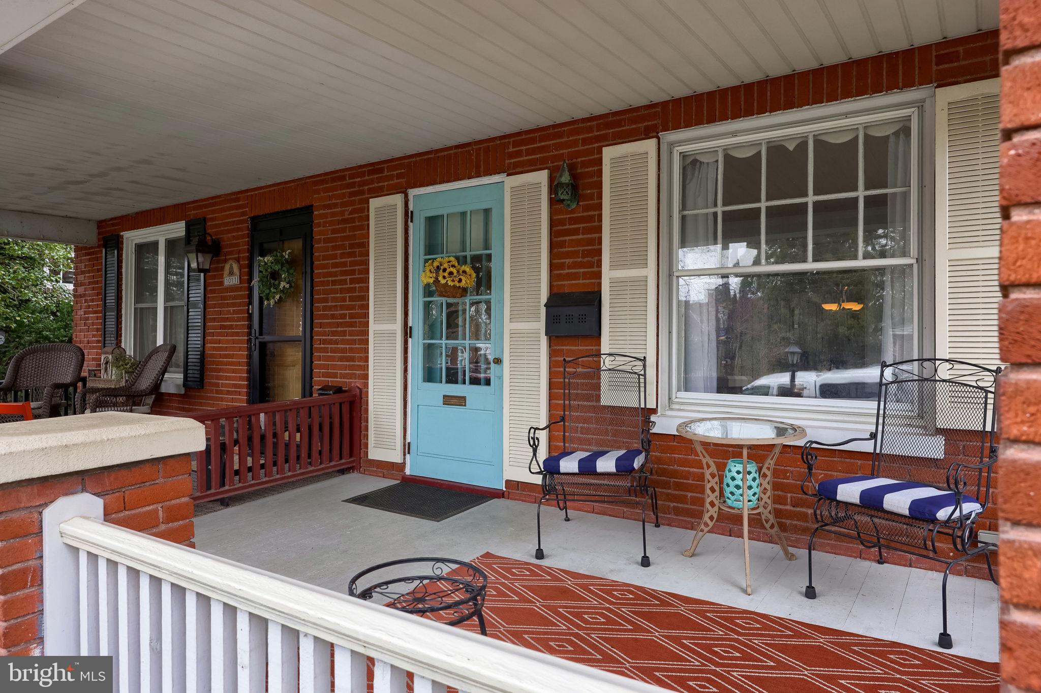 1013 Locust Street Columbia, PA 17512 - Photo 3 of 47 Perfect place to drink coffee or tea