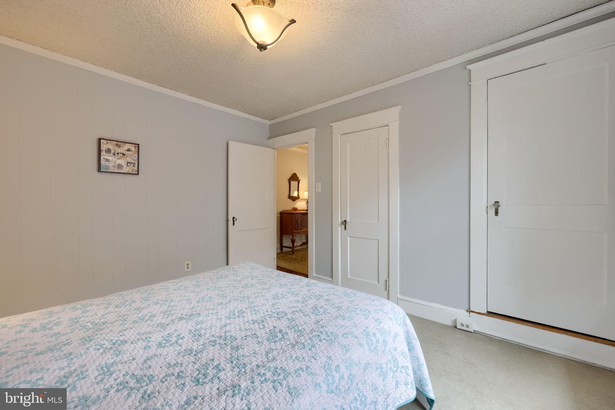 1013 Locust Street Columbia, PA 17512 - Photo 41 of 47 a view of a livingroom with a workspace
