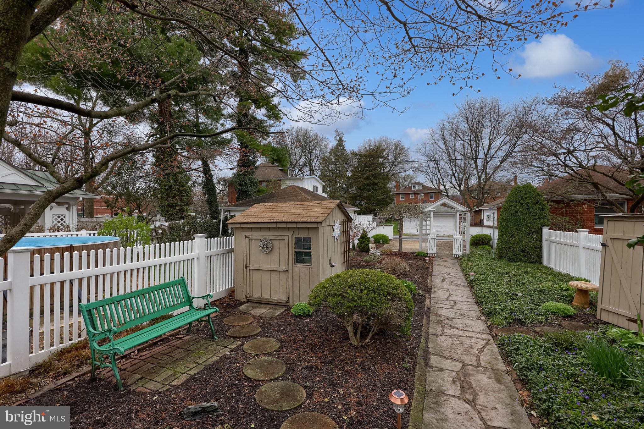 1013 Locust Street Columbia, PA 17512 - Photo 5 of 47 a front view of a house with a yard