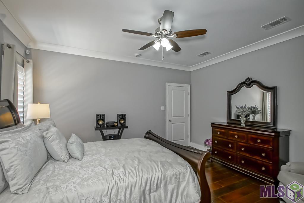 12424 Grand Villa Court Baton Rouge, LA 70817 - Photo 17 of 33