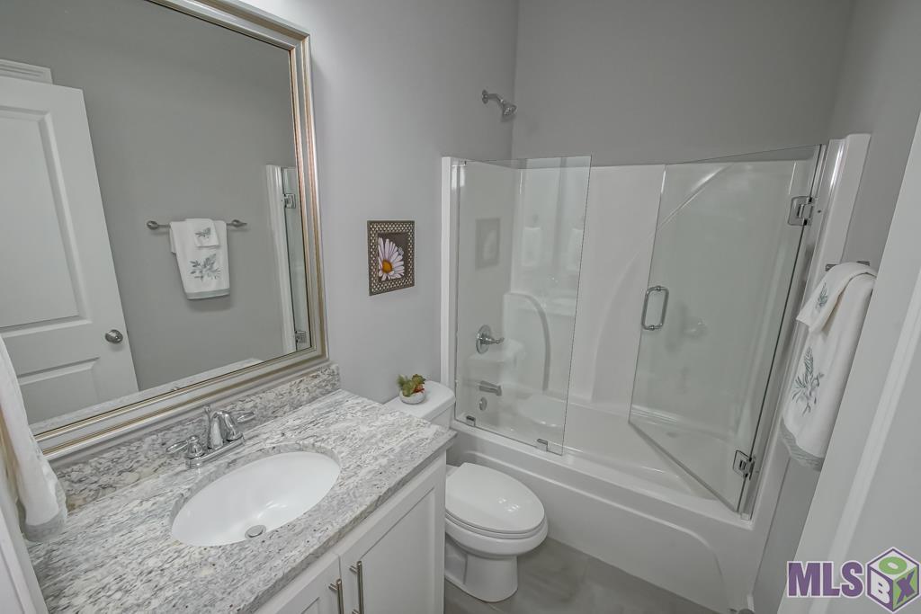 12424 Grand Villa Court Baton Rouge, LA 70817 - Photo 24 of 33
