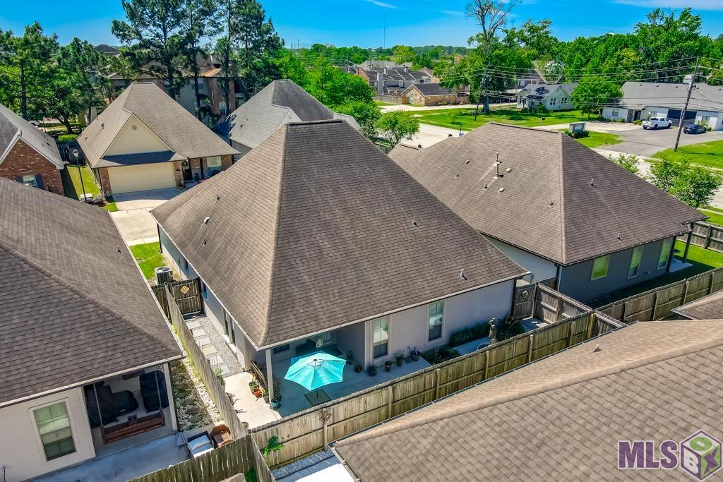 12424 Grand Villa Court Baton Rouge, LA 70817 - Photo 30 of 33