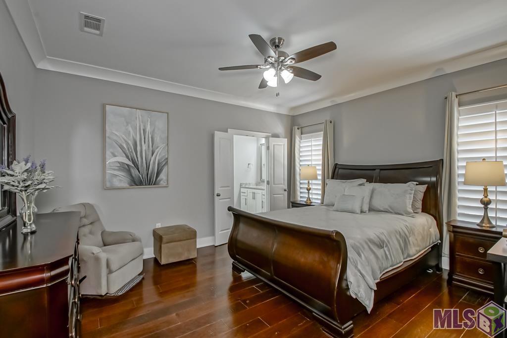 12424 Grand Villa Court Baton Rouge, LA 70817 - Photo 4 of 33