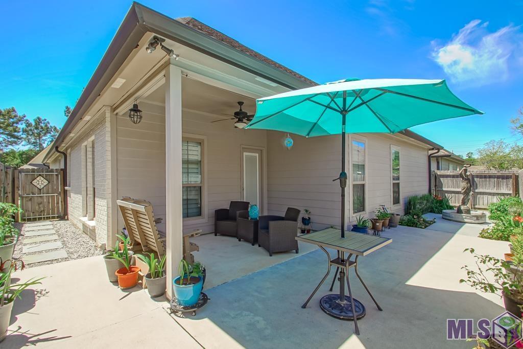 12424 Grand Villa Court Baton Rouge, LA 70817 - Photo 6 of 33