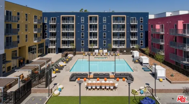 $2,284 | 555 North Spring Street, Unit B603, Los Angeles, CA 90012