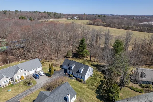 $699,900 | 4 Lilacwood Circle, Haverhill, MA 01832