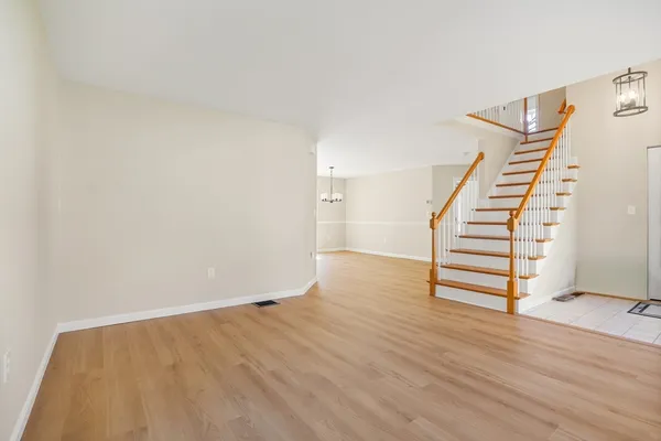 $699,900 | 4 Lilacwood Circle, Haverhill, MA 01832