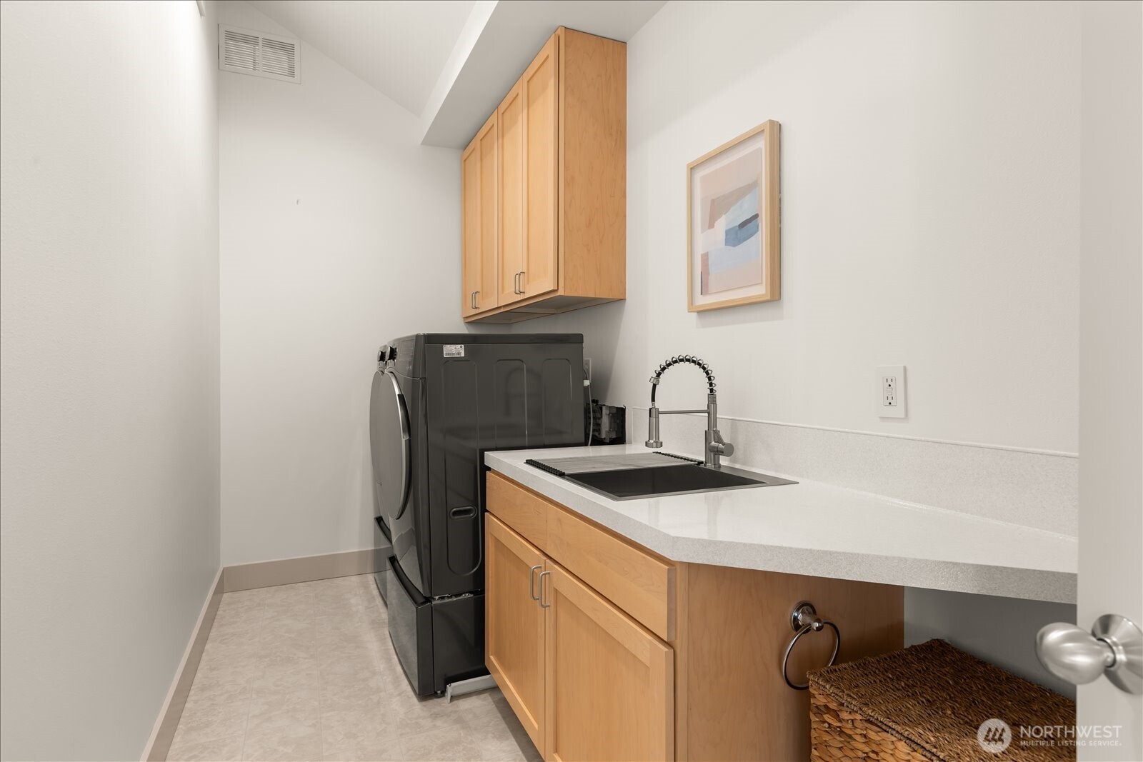 2290 140th Way Southeast Bellevue, WA 98007 - Photo 20 of 39 a view of kitchen and sink