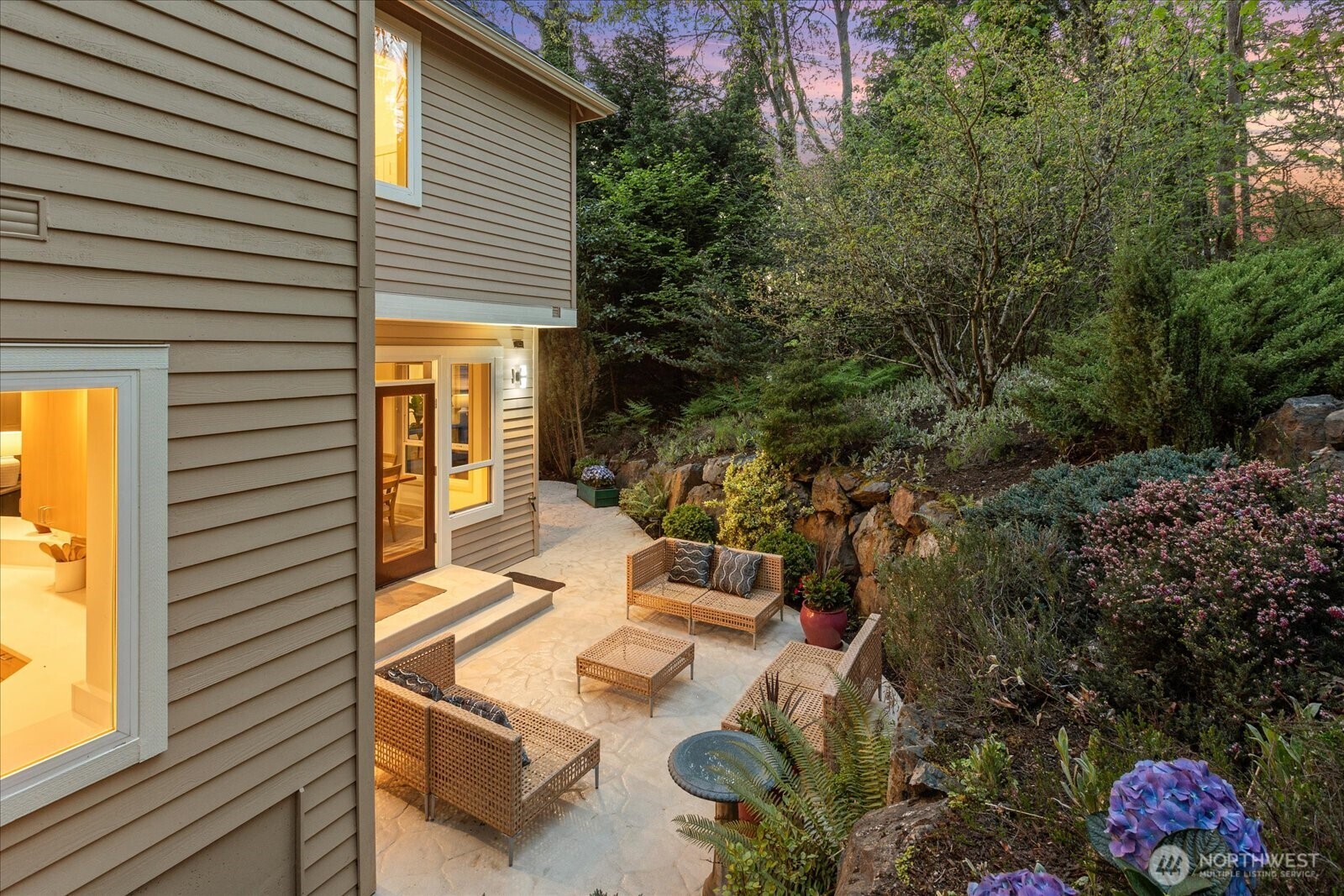 2290 140th Way Southeast Bellevue, WA 98007 - Photo 34 of 39 a view of backyard from deck