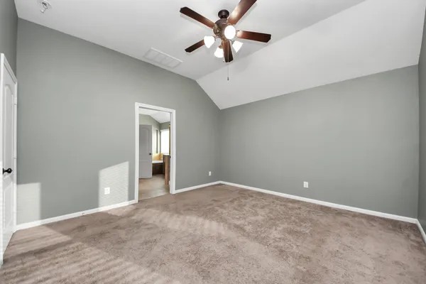 $2,150 | 2402 Village Lakes Drive, Katy, TX 77493