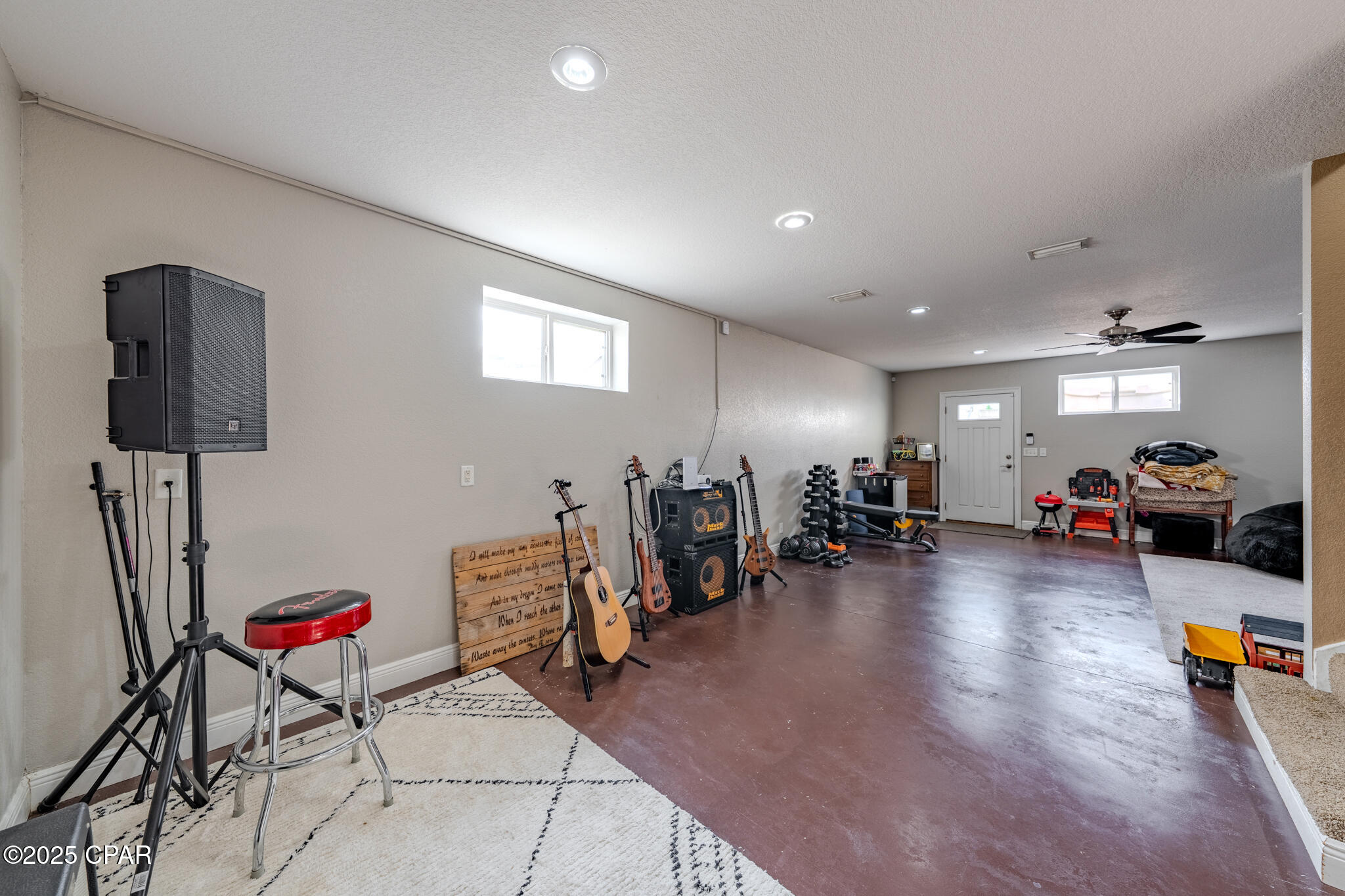 644 Highway 69 Grand Ridge, FL 32442 - Photo 21 of 36 Gallery Image 21