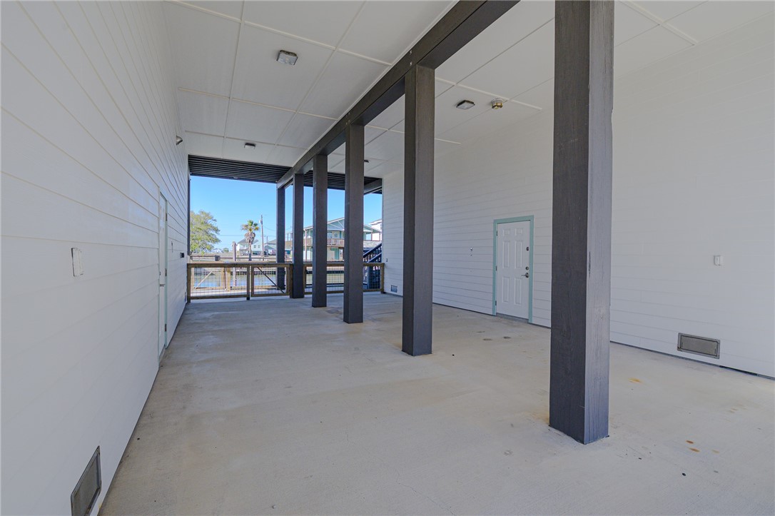 142-143 Channelview Road Rockport, TX 78382 - Photo 31 of 40 Carpot under house, fits all your toys