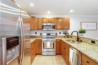 201 Main Street, Unit 34 Woburn, MA 01801 - Photo 22 of 23