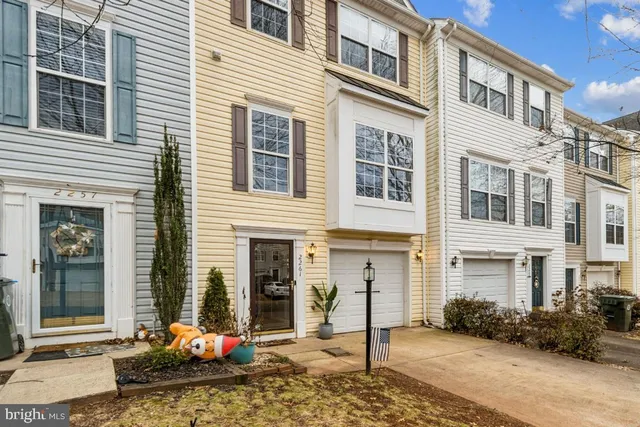 $2,300 | 2261 Forsythia Drive, Culpeper, VA 22701