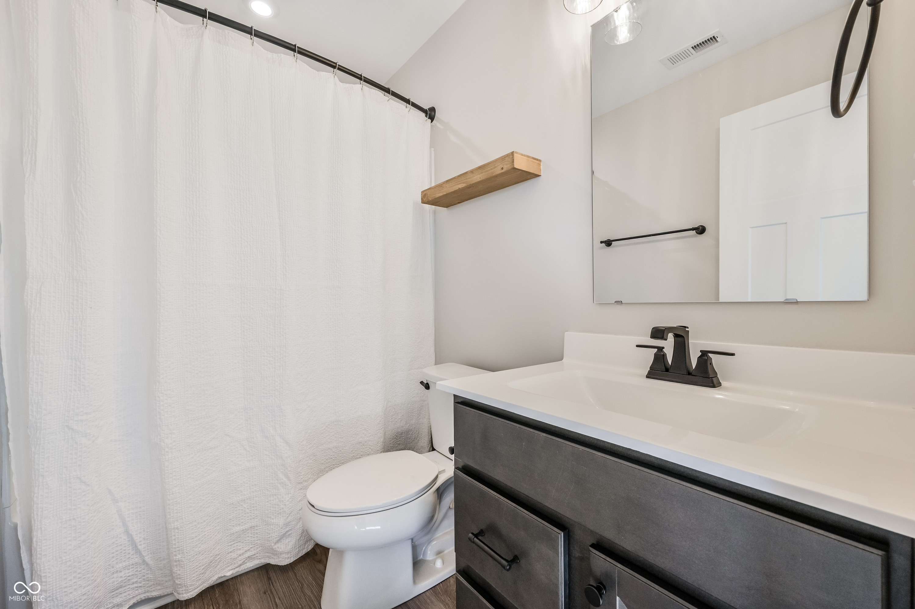 12442 Coastal Place Fishers, IN 46037 - Photo 33 of 51