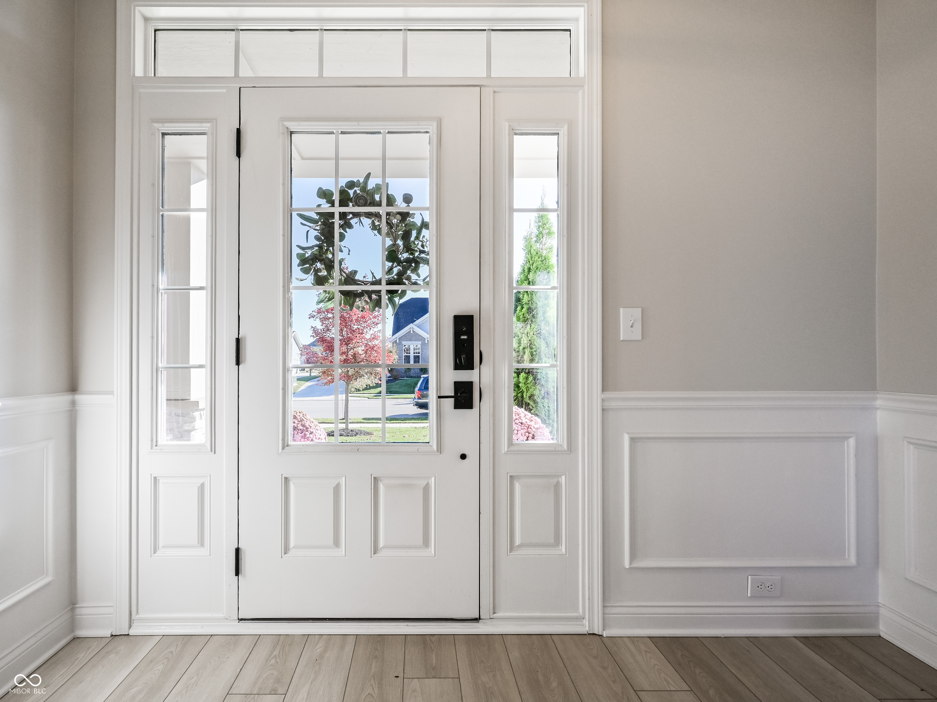 12442 Coastal Place Fishers, IN 46037 - Photo 5 of 51