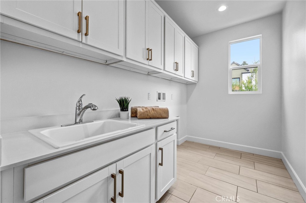 145 Draw Irvine, CA 92618 - Photo 25 of 56