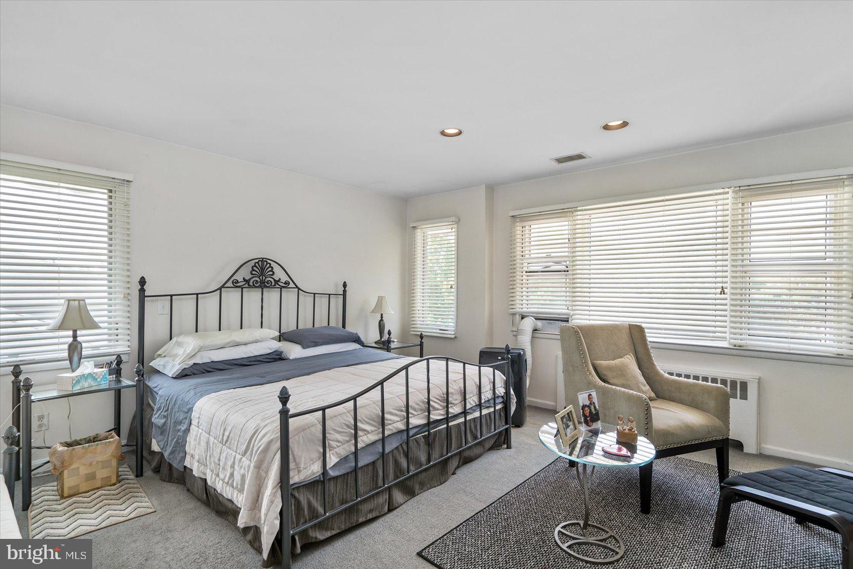 6609 Deancroft Road Baltimore, MD 21209 - Photo 50 of 60 bedroom