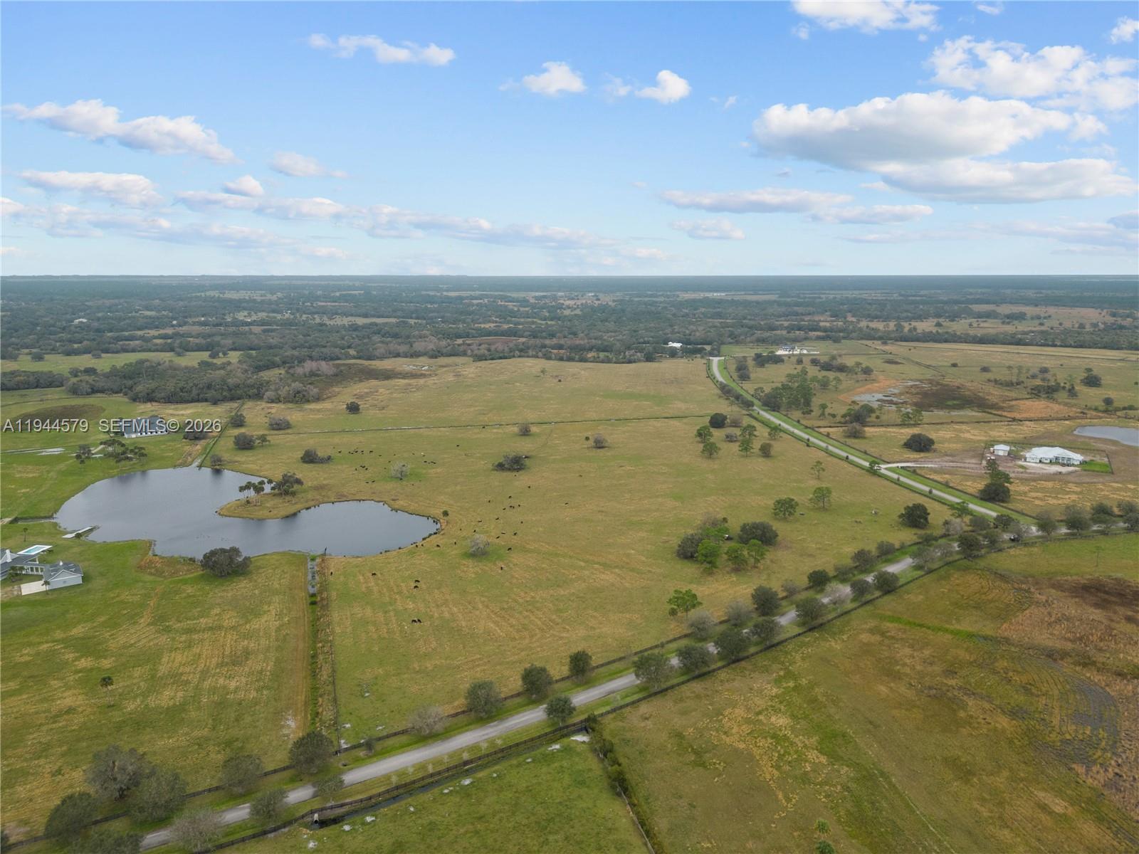 25750 Southwest Jockeys Run Okeechobee, FL 34974 - Photo 17 of 21 a view of an ocean view
