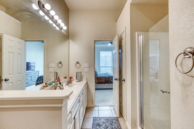 $259,900 | 5710 Lori Lane, Beaumont, TX 77713