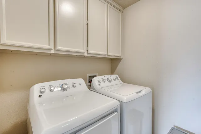 $259,900 | 5710 Lori Lane, Beaumont, TX 77713