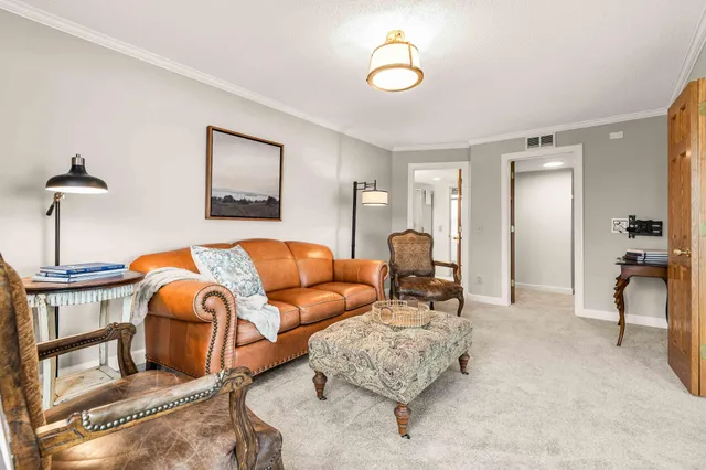 $1,145,000 | 603 Lake Street, Unit 214, Excelsior, MN 55331