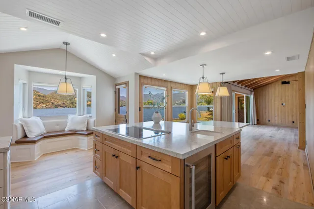 $12,000 | 800 Lake Sherwood Drive, Lake Sherwood, CA 91361