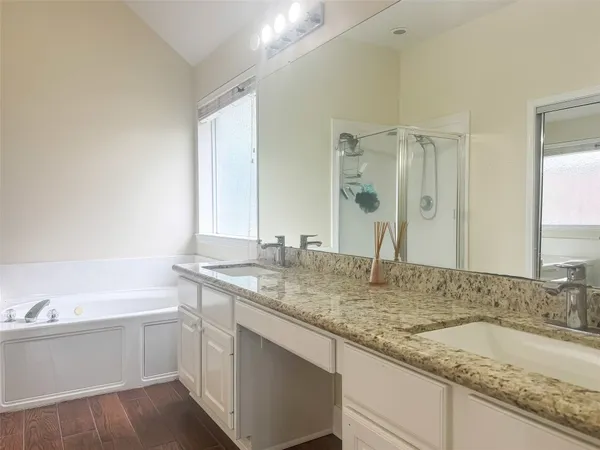 $2,400 | 3015 Gilford Lane, Katy, TX 77494