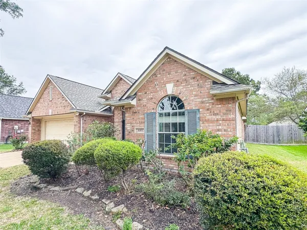 $2,400 | 3015 Gilford Lane, Katy, TX 77494