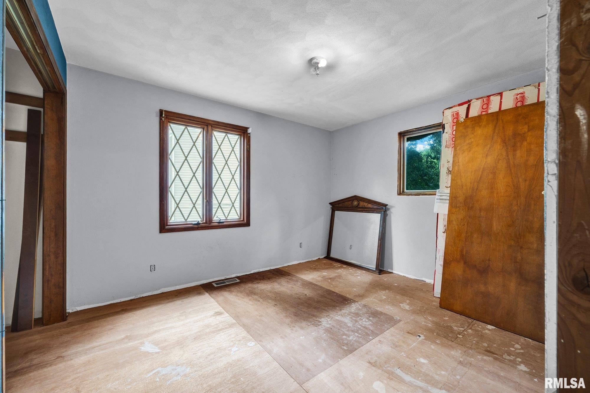 4330 South Banbury Cove Mapleton, IL 61547 - Photo 13 of 44