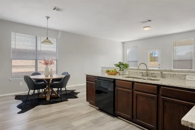 $3,000 | 11853 Gaelic Drive, Austin, TX 78754