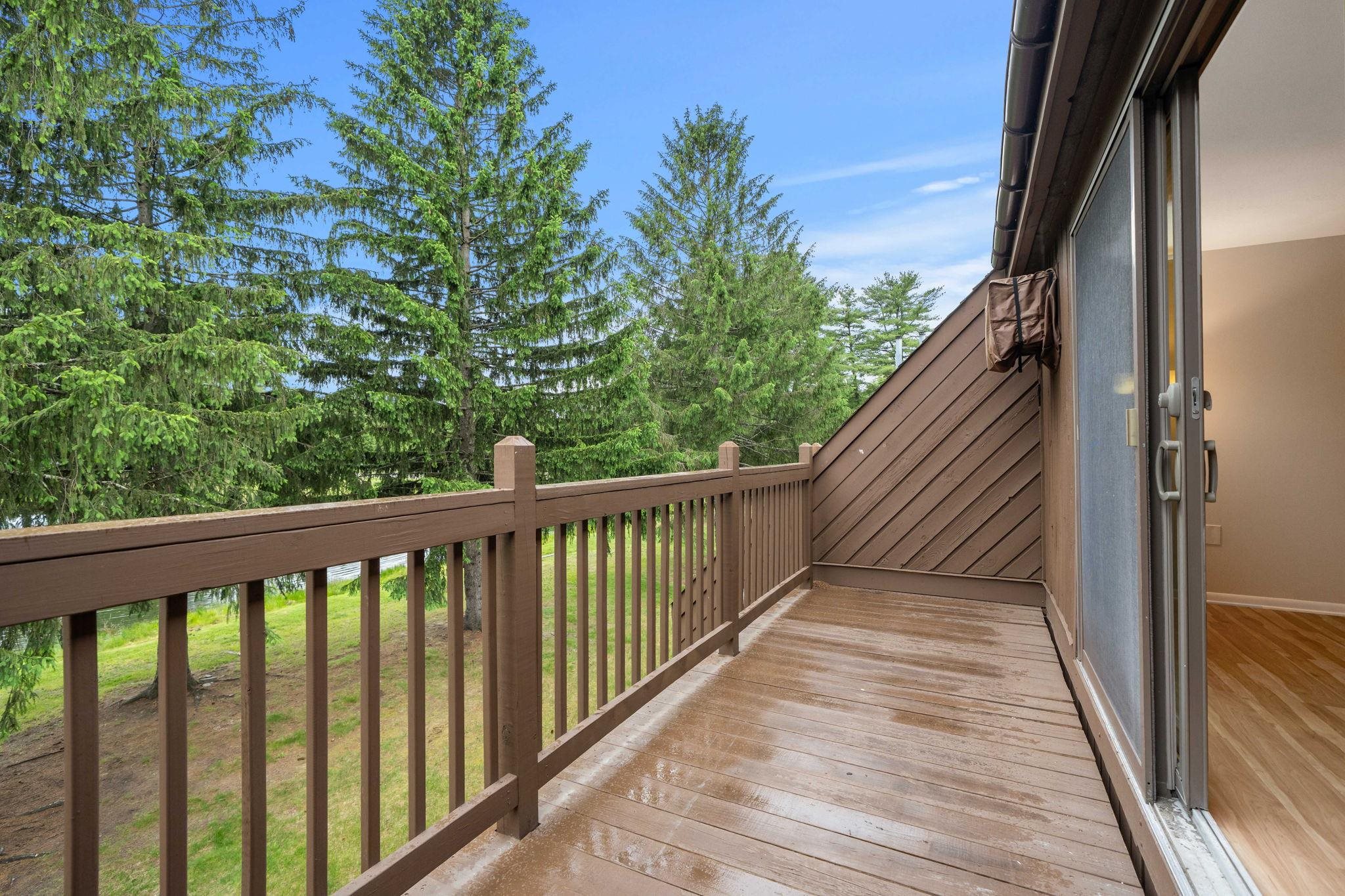 52 Spring Cove Road Nashua, NH 03062 - Photo 21 of 31