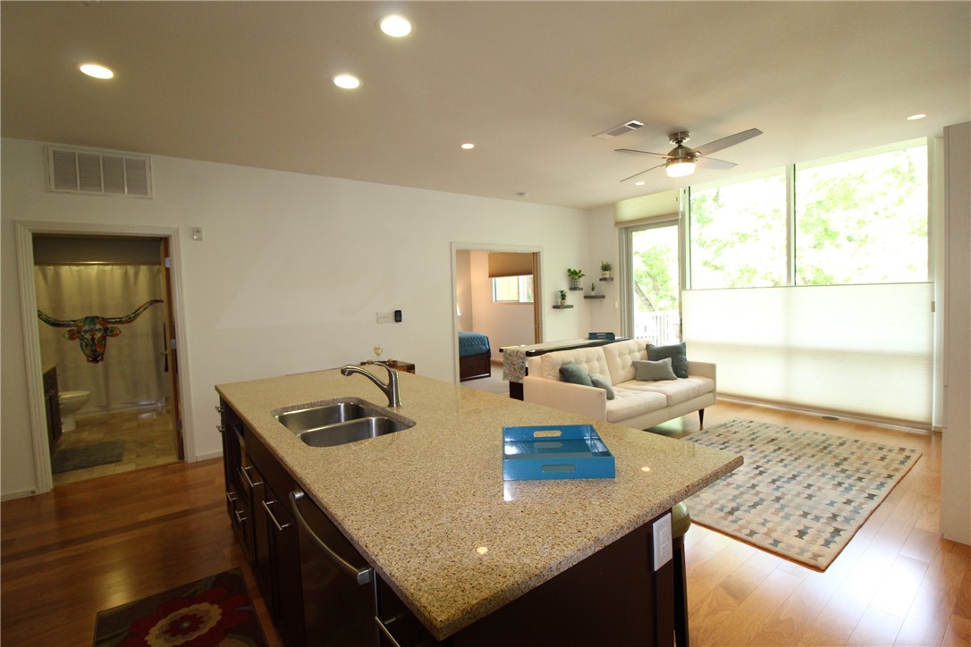 1600 Barton Springs Road, Unit 2208 Austin, TX 78704 - Photo 15 of 19