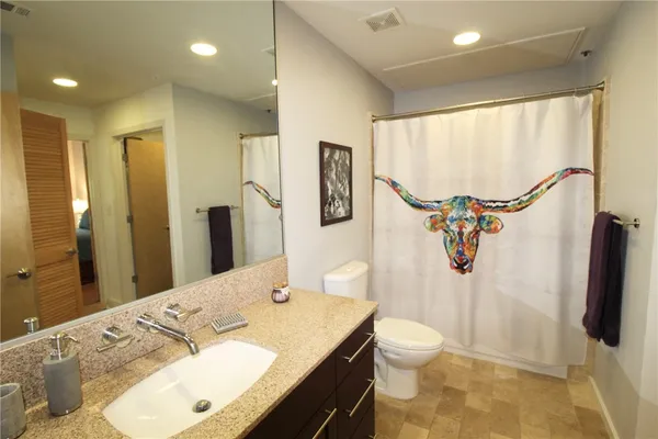 $2,600 | 1600 Barton Springs Road, Unit 2208, Austin, TX 78704