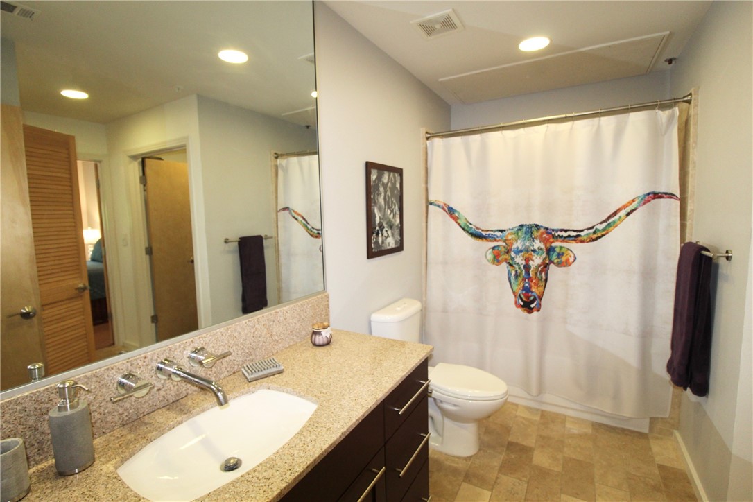 1600 Barton Springs Road, Unit 2208 Austin, TX 78704 - Photo 10 of 19