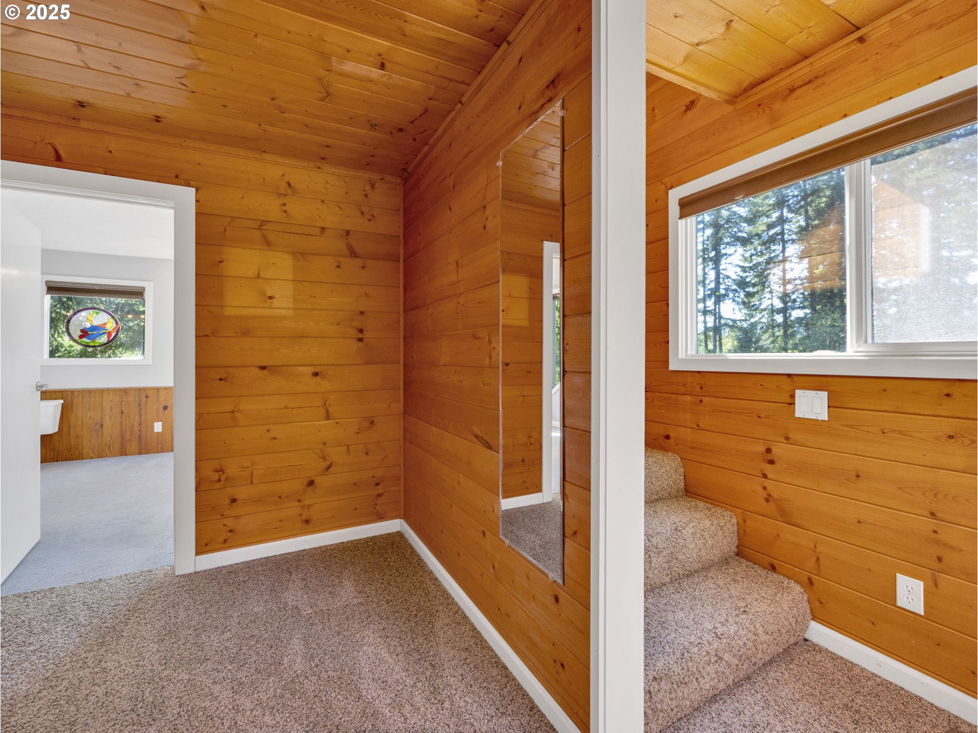 20497 East Lolo Pass Road Rhododendron, OR 97049 - Photo 34 of 48 Bedroom