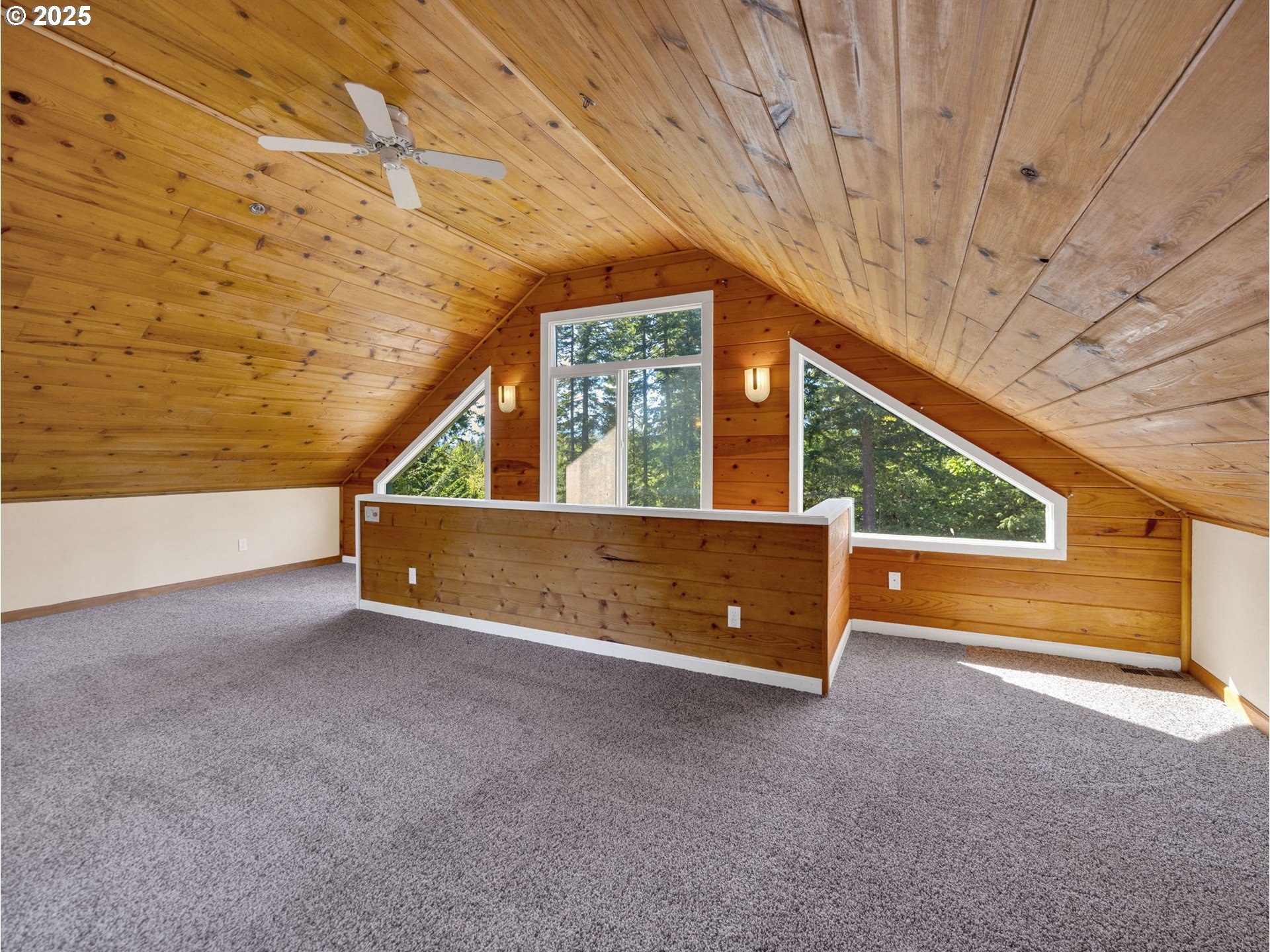 20497 East Lolo Pass Road Rhododendron, OR 97049 - Photo 35 of 48 Deck