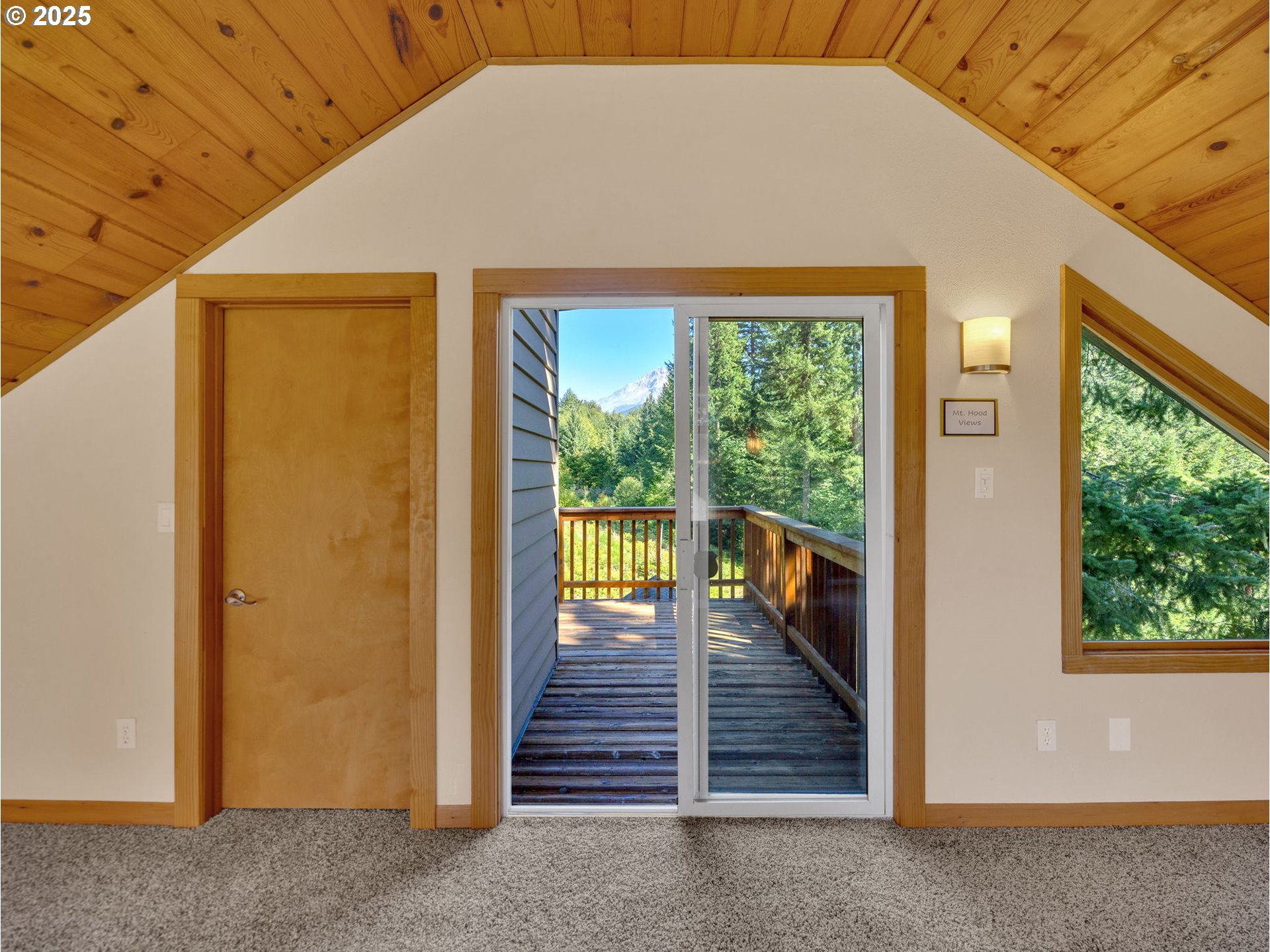 20497 East Lolo Pass Road Rhododendron, OR 97049 - Photo 36 of 48 Deck