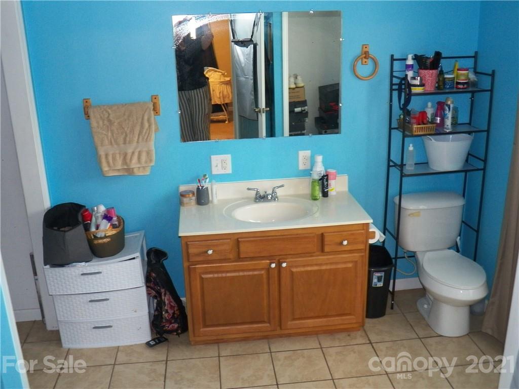 205 Ridge Avenue Cherryville, NC 28021 - Photo 16 of 24 Gallery Image 16
