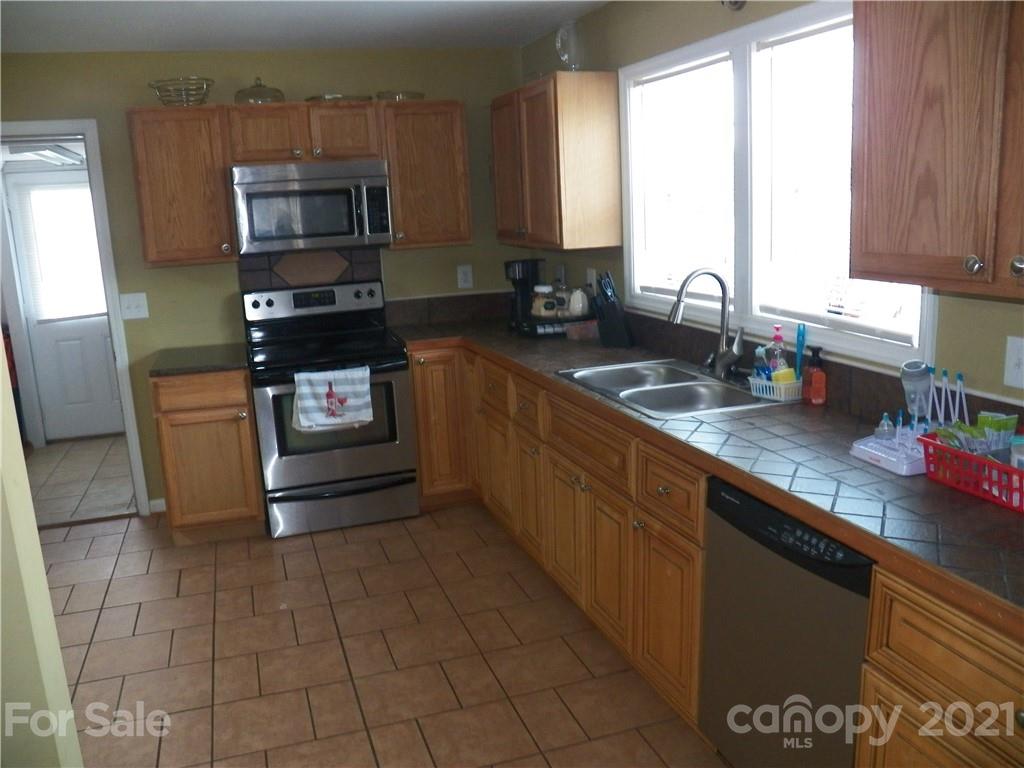 205 Ridge Avenue Cherryville, NC 28021 - Photo 10 of 24 Gallery Image 10