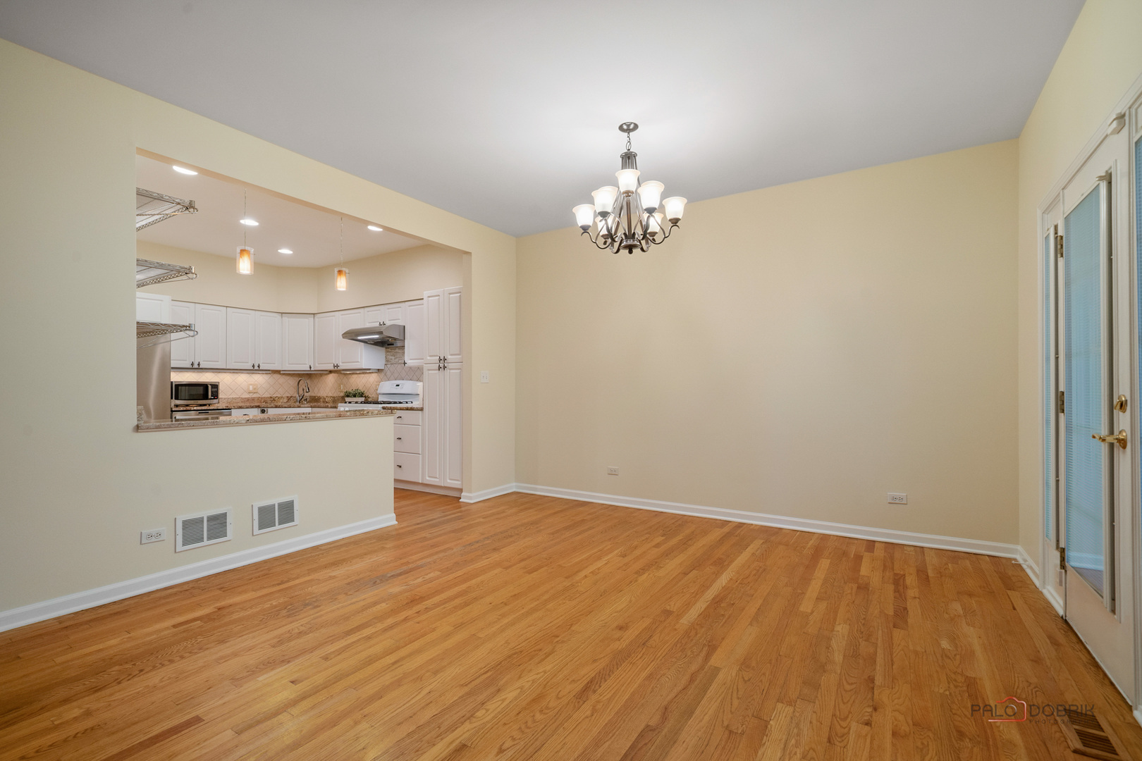 1804 Monroe Court Glenview, IL 60025 - Photo 14 of 45