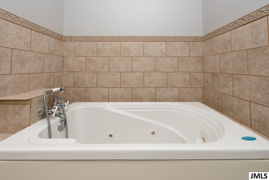 175 3rd Street Jackson, MI 49202 - Photo 18 of 31 Photo 18